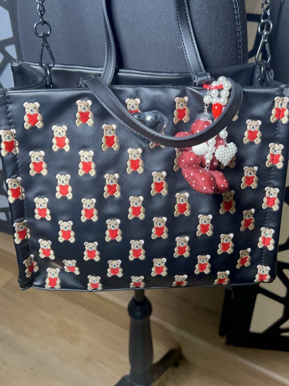 NWOT Betsey Johnson Embroidered Teddy Bear Print Sian Tote w/ Bag Charms 2-Way - Picture 13 of 13